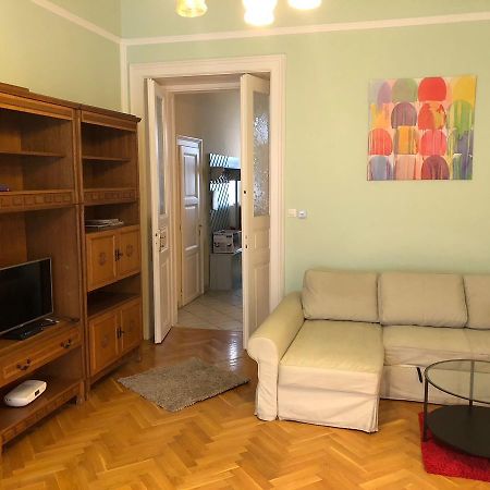 Summer place Budapest Extérieur photo