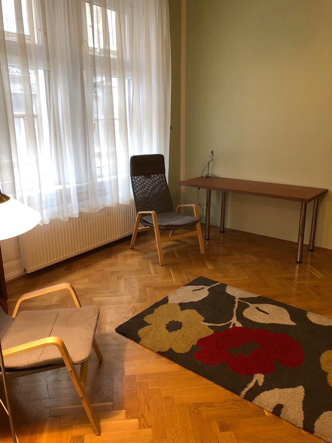 Summer place Budapest Extérieur photo